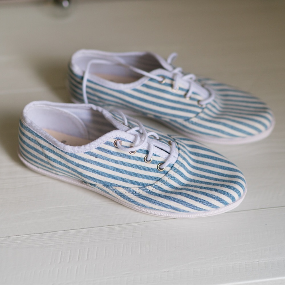 AA Sneakers American Apparel Shoes